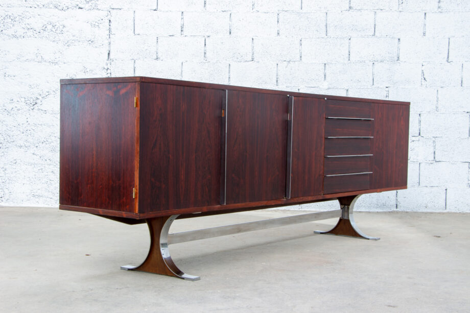 Enfilade René-Jean Caillette édition Charron en palissandre de Rio. Modèle "Sylvie"