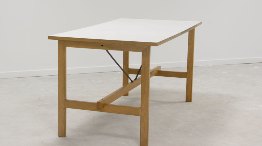 Table De Pas, D'Urbino et Lomazzi édition Zanotta