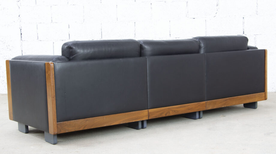 Canapé vintage Afra et Tobia Scarpa édition Cassina