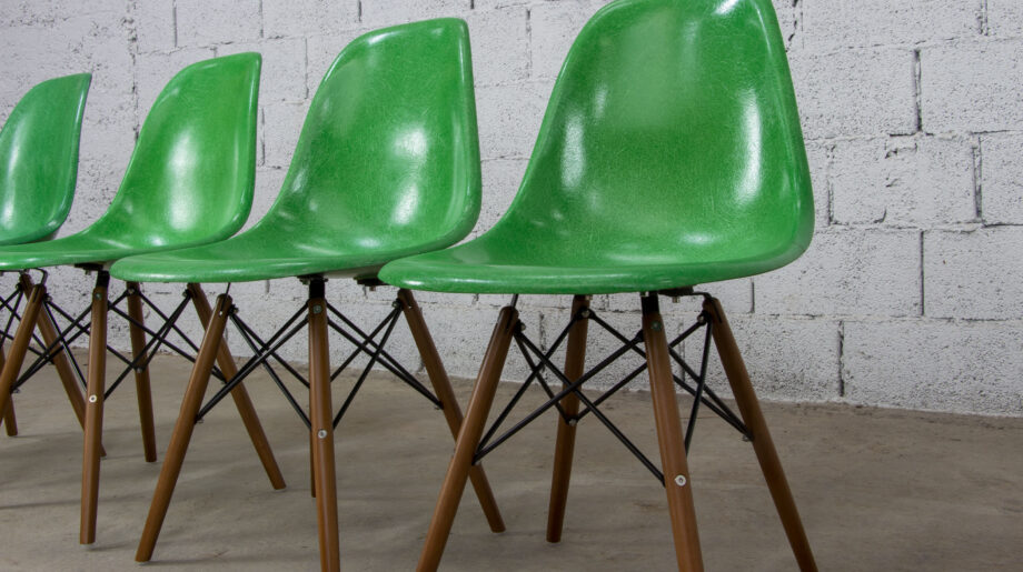 Chaises DSW Eames Cadmiun green  édition Herman Miller