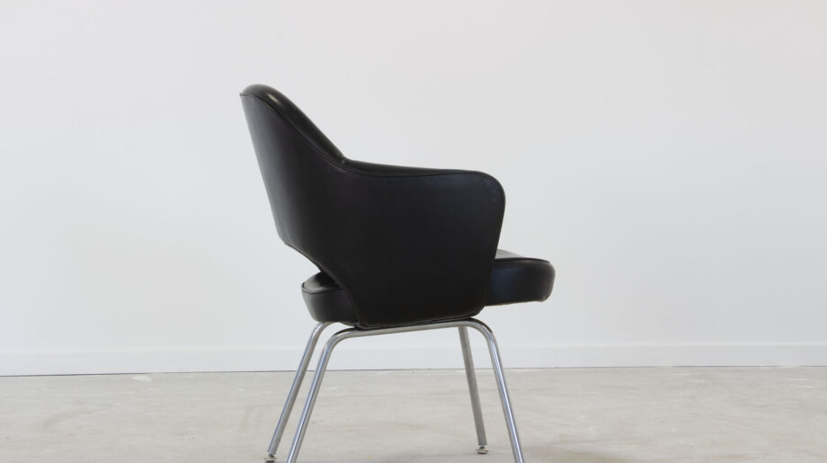 Fauteuil conférence Eero Saarinen édition Knoll