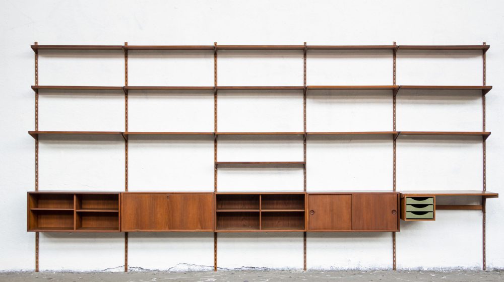 Bibliothèque murale Kai Kristiansen en teck édition FM furniture
