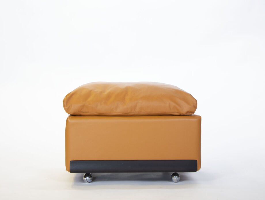 Lounge chair Dieter Rams RZ 62 et son ottoman édition Vitsoe