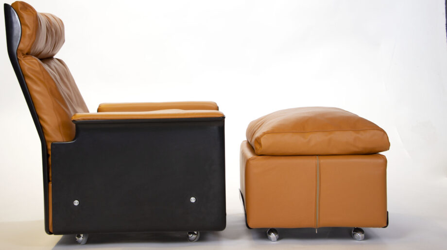 Lounge chair Dieter Rams RZ 62 et son ottoman édition Vitsoe