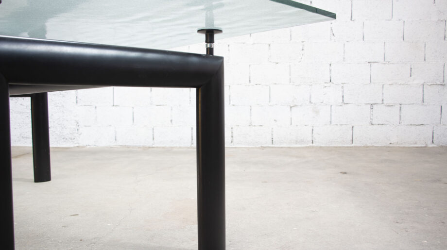 Table-vintage-cassina-lc-lc6-le-corbusier-charlotte-perriand-jeanneret-7