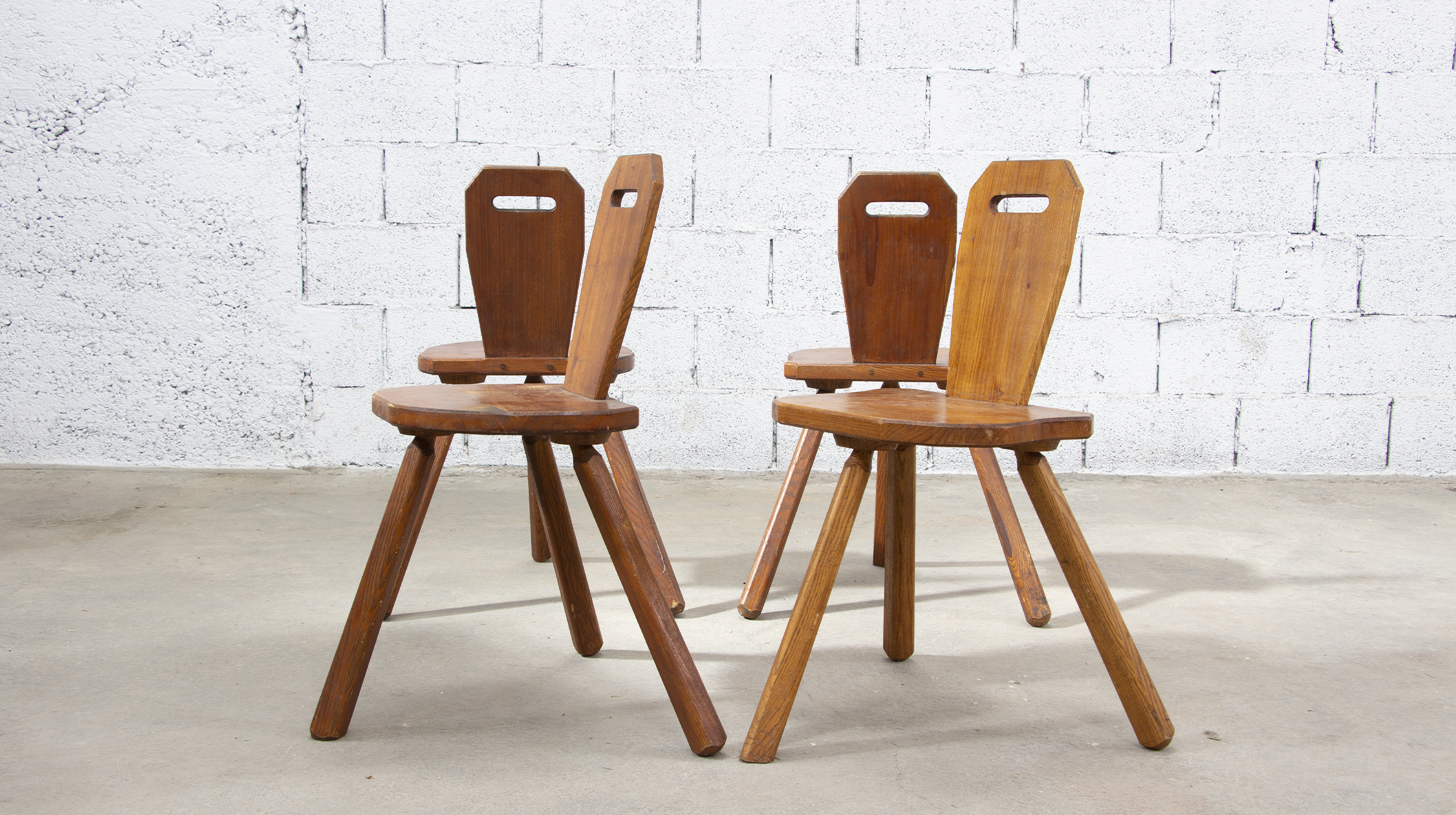 chaises-brutalistechaises-vintage-brutaliste-old-design-3