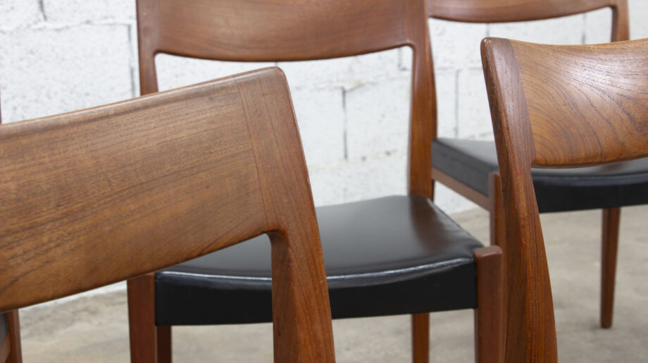 Chaises d'Yngve Ekström modèle "Kontiki" édition Hugo Troeds