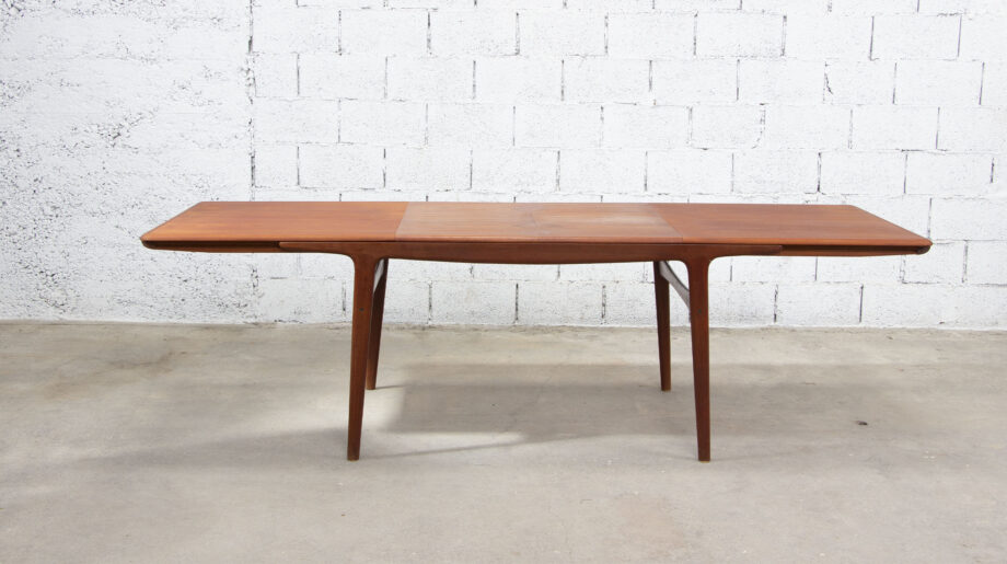 Table Scandinave Arne Hovmand Olsen édition Mogens Kold