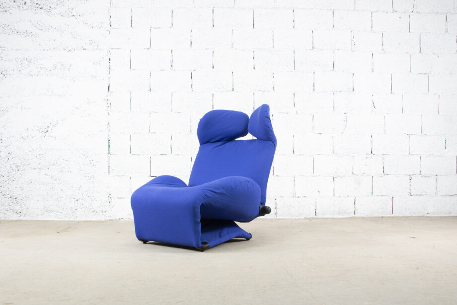 Fauteuil Lounge chair Wink par Toshiyuki Kita édition Cassina
