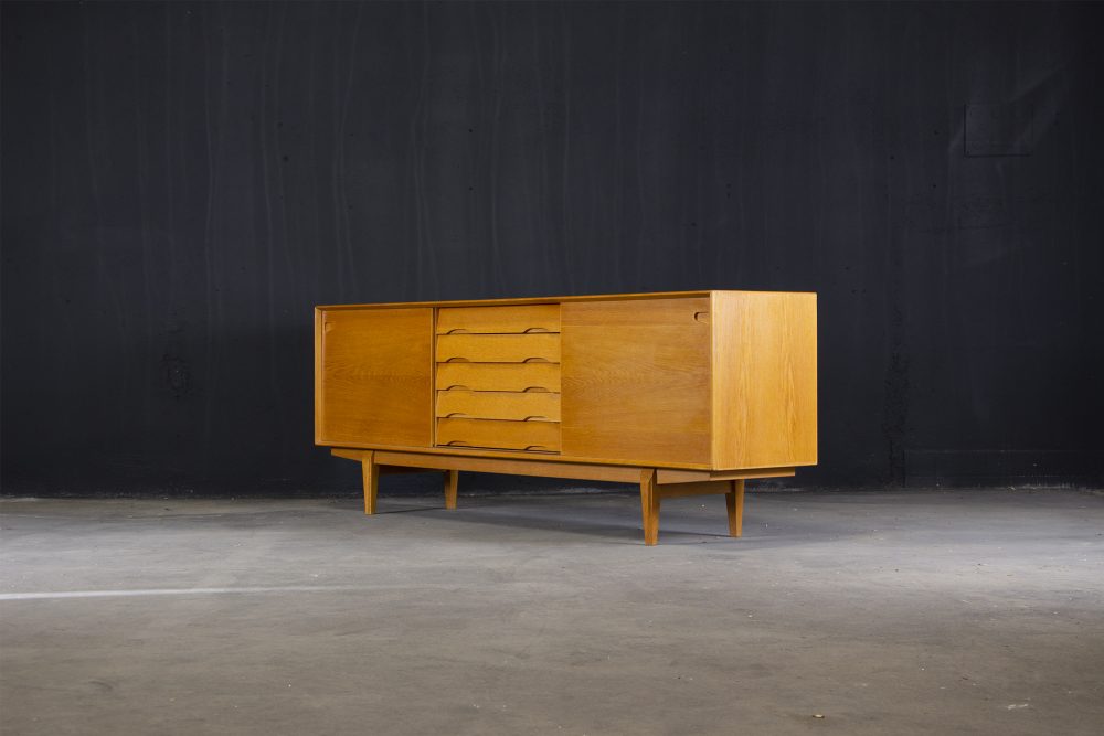 Enfilade Scandinave Henry Rosengren édition Skovby Mobler