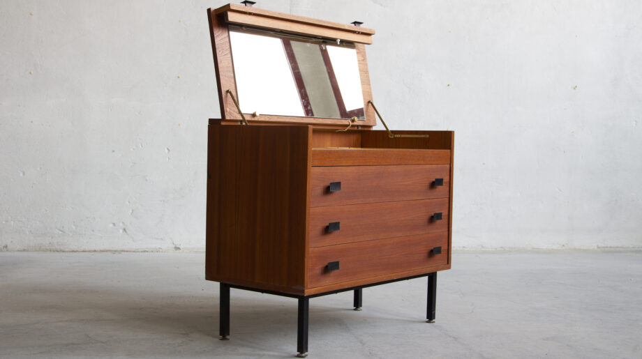 Coiffeuse commode vintage en teck d' Antoine Philippon et Jacqueline Lecoq