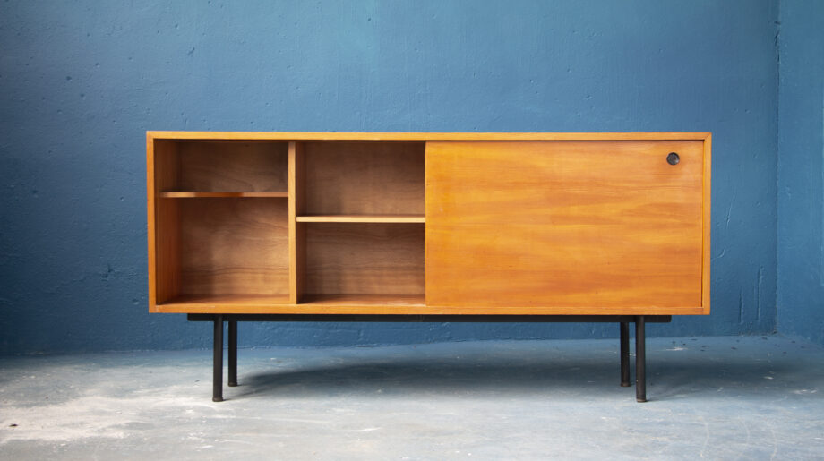 Enfilade en orme de Gaëtan Frontisi édition Meuble TV, 1953.