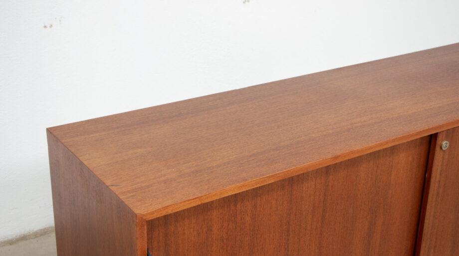 Enfilade vintage Florence Knoll pour Knoll International