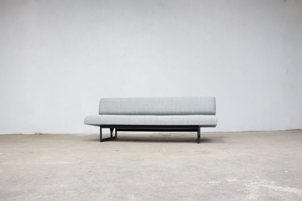 canapé-sofa-vintage-midcentury-dieter-waeckerlin-daybed-idealheim-minimaliste