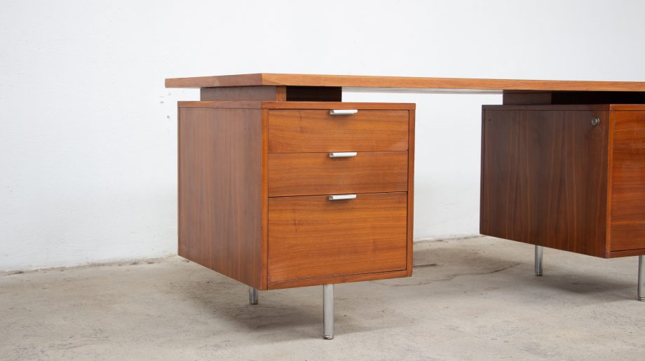 bureau-desk-vintage-george-nelson-herman-miller-noyer-eog-action-office-executive