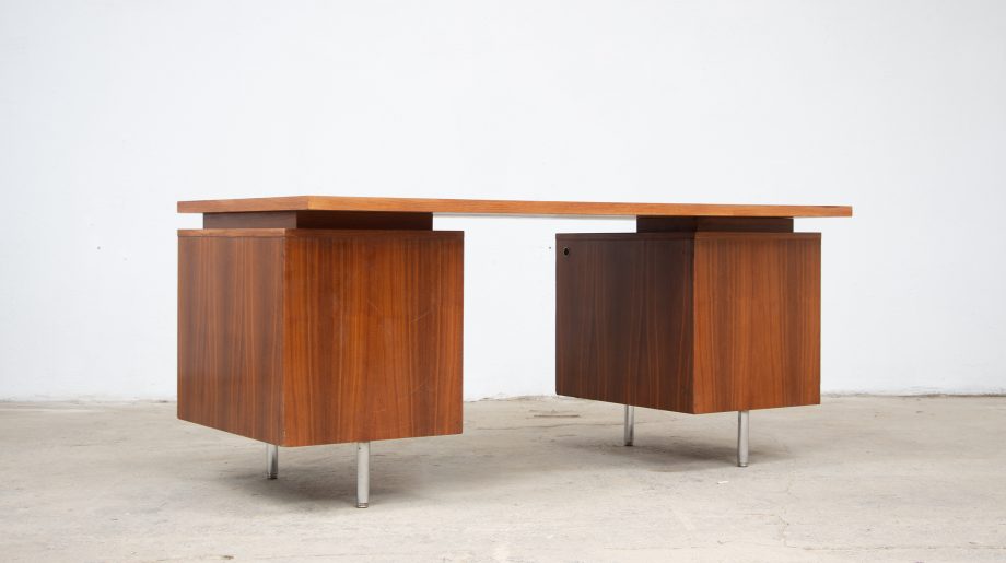 bureau-desk-vintage-george-nelson-herman-miller-noyer-eog-action-office-executive