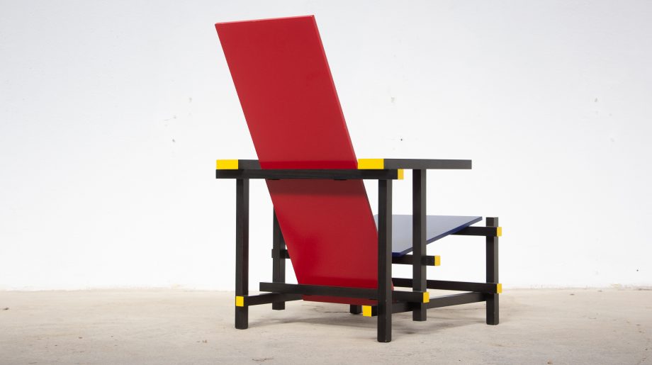 gerrit-rietveld-red-blue-chair-vintage-fauteuil-armchair-cassina-old-design-midcentury