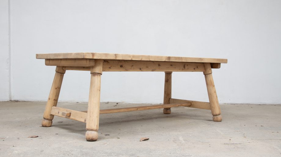 table-vintage-brutalisme-brutaliste-georges-robert-dining-pine-pin-midentury-french-antic-old-design-ferme-farmer