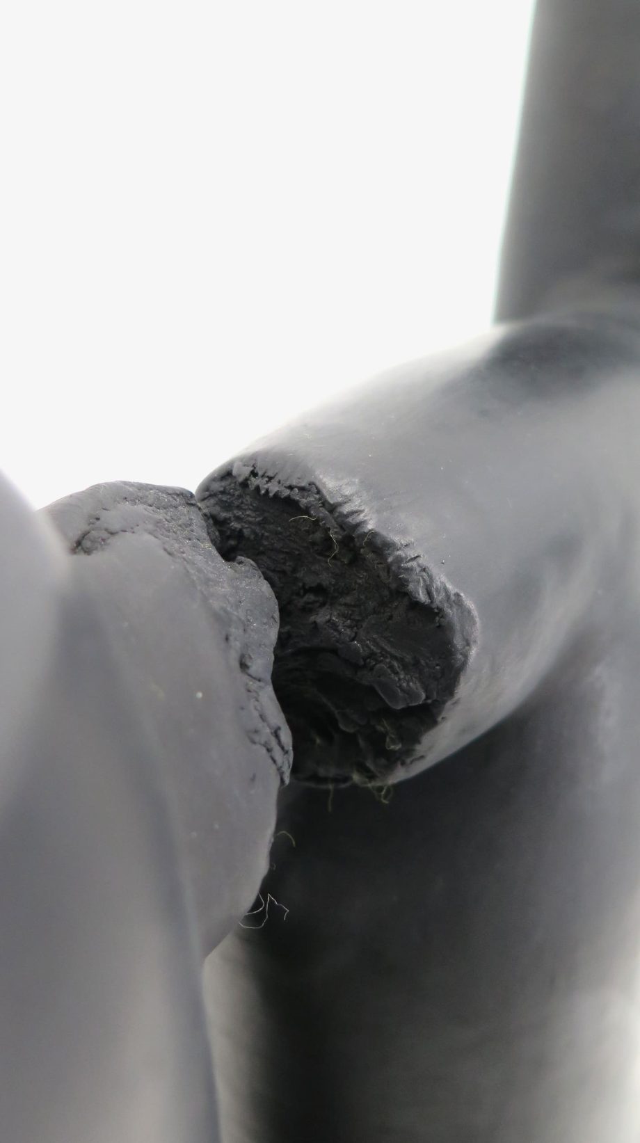 Céramique contemporaine de Philippe Spé, Série Variante noire n°2