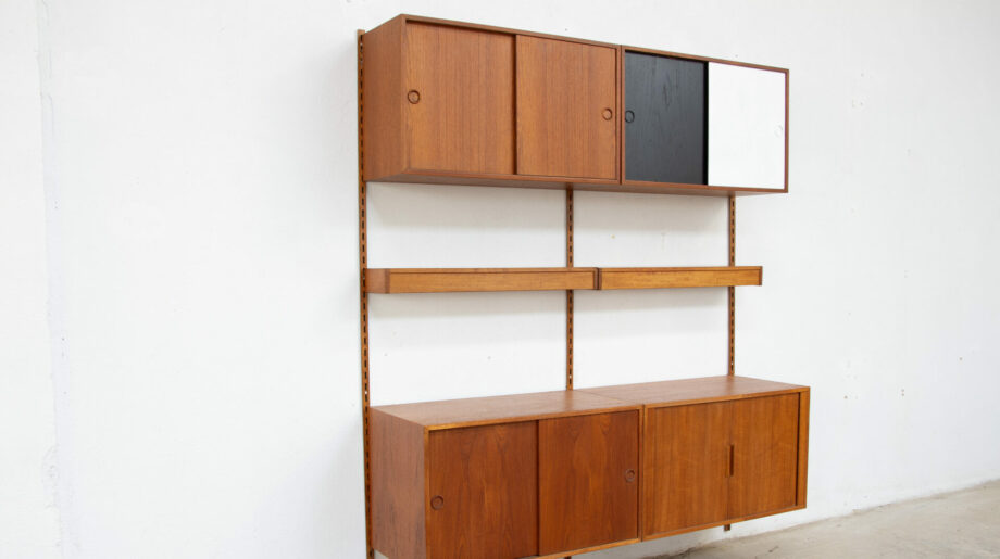 Bibliothèque-scandinave-danoise-vintage-FM-Kai-Kristiansen-danish-modern-wall-unit-ölddesign-midcentury-shelving-bookcase-teck-teak