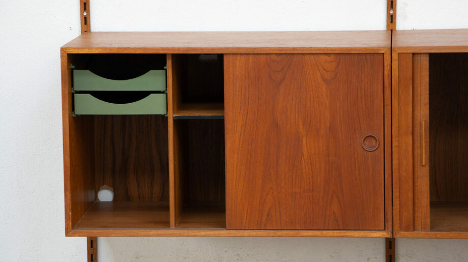 Bibliothèque-scandinave-danoise-vintage-FM-Kai-Kristiansen-danish-modern-wall-unit-ölddesign-midcentury-shelving-bookcase-teck-teak