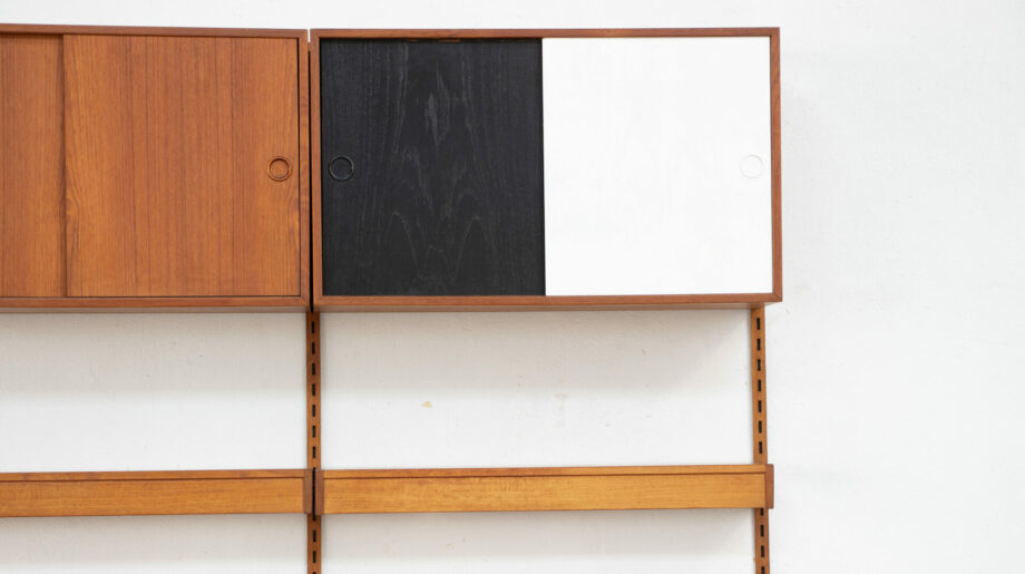 Bibliothèque-scandinave-danoise-vintage-FM-Kai-Kristiansen-danish-modern-wall-unit-ölddesign-midcentury-shelving-bookcase-teck-teak