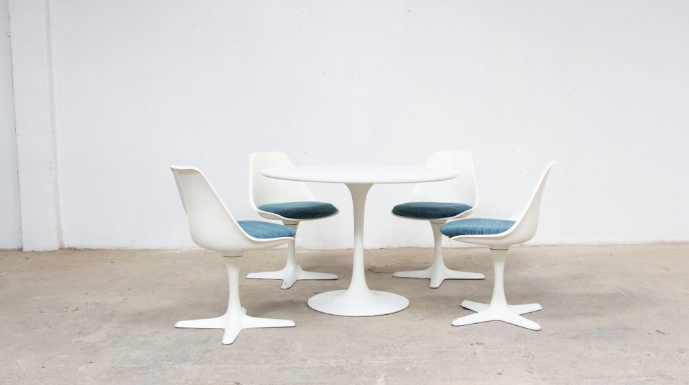 table-chaises-vintage-mid-century-space-age-modern-tulipe-tulip-knoll-arkana-maurice-burke-england-fiber-glass-fibre-verre-ölddesign