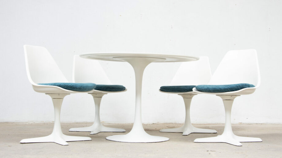 table-chaises-vintage-mid-century-space-age-modern-tulipe-tulip-knoll-arkana-maurice-burke-england-fiber-glass-fibre-verre-ölddesign
