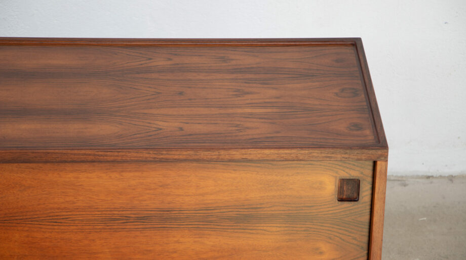 sideboard-Niels- O-Møller-j-l-enfilade-20-model-modele-palissandre-rio-rosewood-credenza-danish-modern-mid-century-ölddesign-scandinave-danois-design-vintage