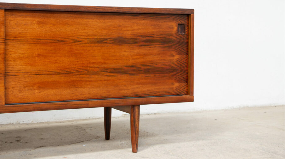 sideboard-Niels- O-Møller-j-l-enfilade-20-model-modele-palissandre-rio-rosewood-credenza-danish-modern-mid-century-ölddesign-scandinave-danois-design-vintage