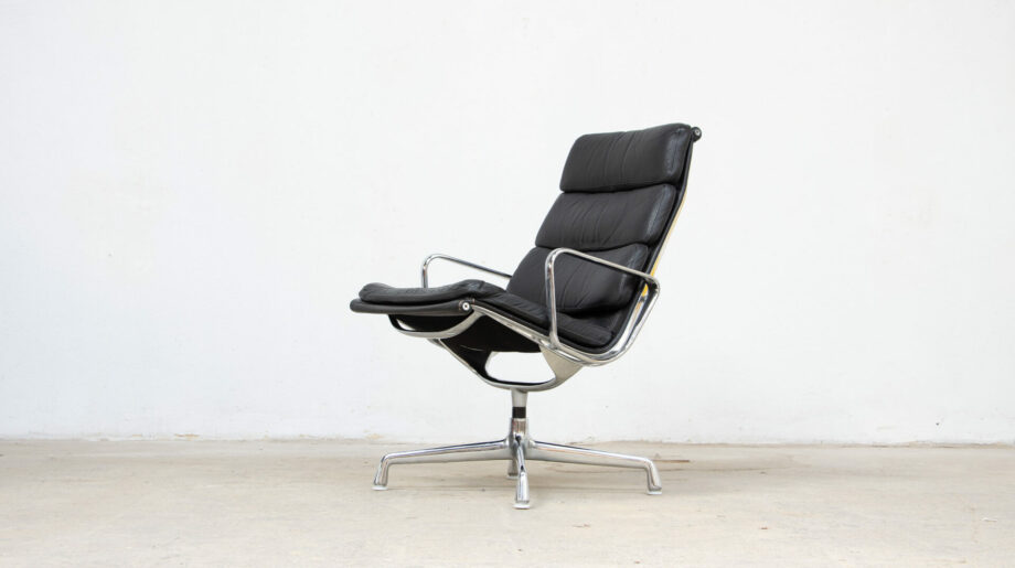 fauteuil-bureau-vintage-soft-pad-eames-herman-miller-vitra-EA-olddesign-216-cuir-leather-armchair-lounge-ray-charles
