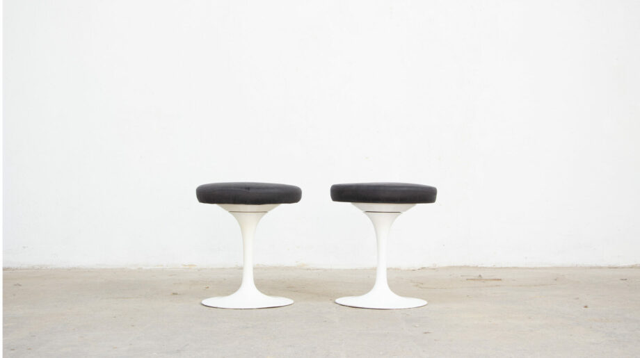 knoll-tabouret-stool-saarinen-vintage-midcentury-ölddesign-tulip-tulipe-Eero