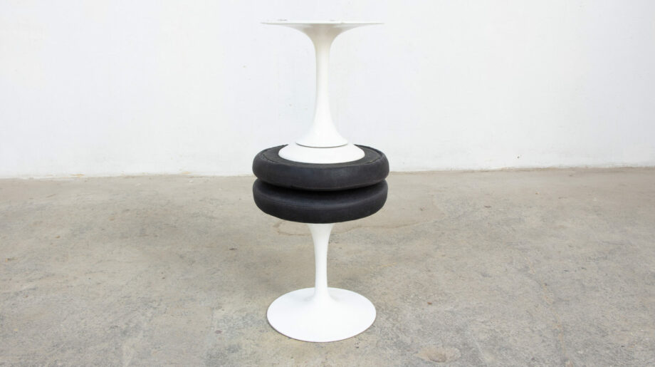 knoll-tabouret-stool-saarinen-vintage-midcentury-ölddesign-tulip-tulipe-Eero