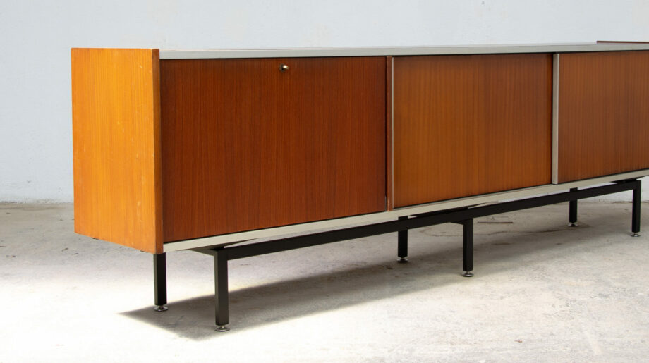 enfilade-vintage-sideboard-midcentury-georges-frydman-efa-teck-teak-ölddesign-lyon-france-design-french-minimaliste