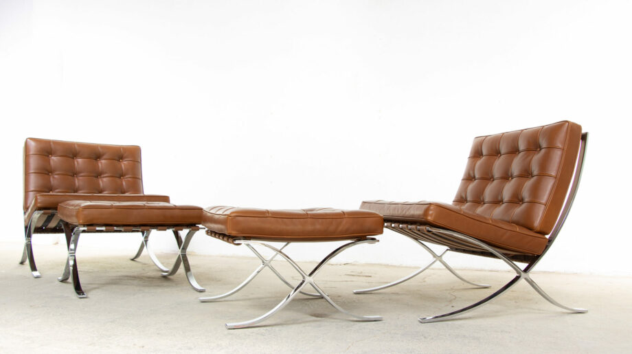 fauteuils-chair-barcelona-knoll-international-ludwig-mies-van-der-rohe-leather-cuir-cognac-brown-ottoman-ölddesign-midcentury-bauhaus-moderniste