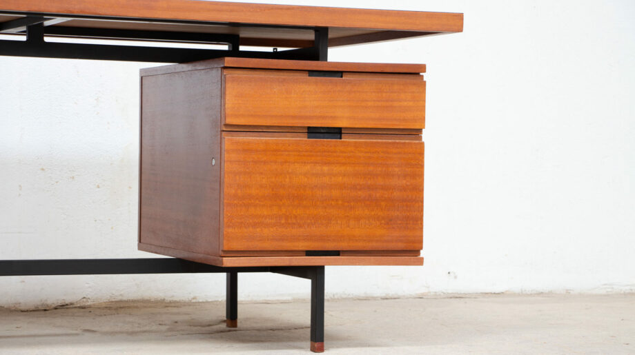 Bureau Pierre Guariche ARP, 1960.