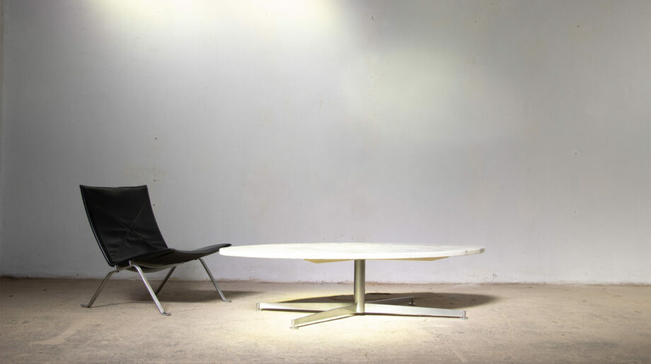 table-basse-coffee-marbre-marble-michel-kin-arflex-1960-1970-arabescato-carrare-italie-vintage-midcentury-modern-pk-22-poul-kjaerholm-fritz-hansen-leather-cuir