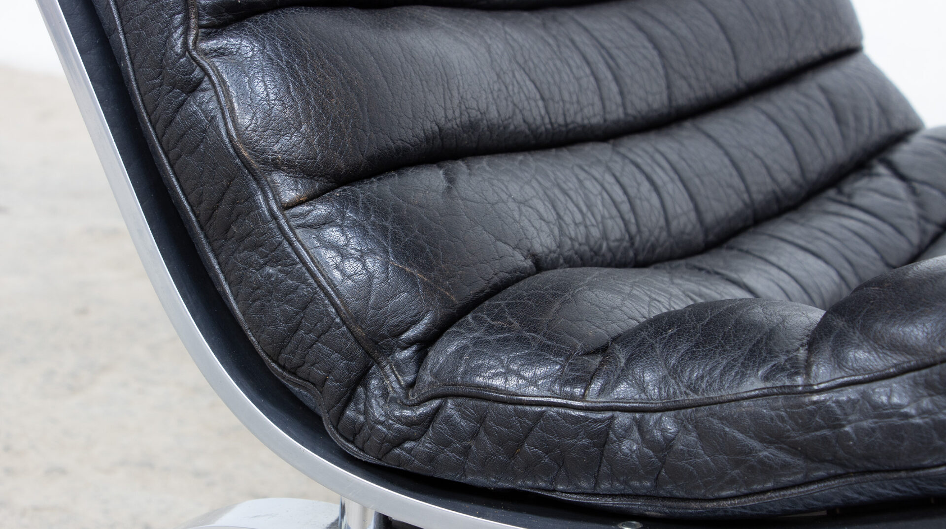 lounge-chair-arne-norell-ari-fauteuil-armchair-cuir-noir-leather-black-suedois-sweden-danish-modern-mid-century-old-design-1960-ölddesign