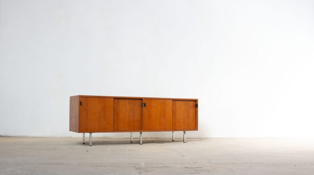 sideboard-vintage-mid-century-knoll-florence-international-teak-walnut-credenza-olddesign-profile view