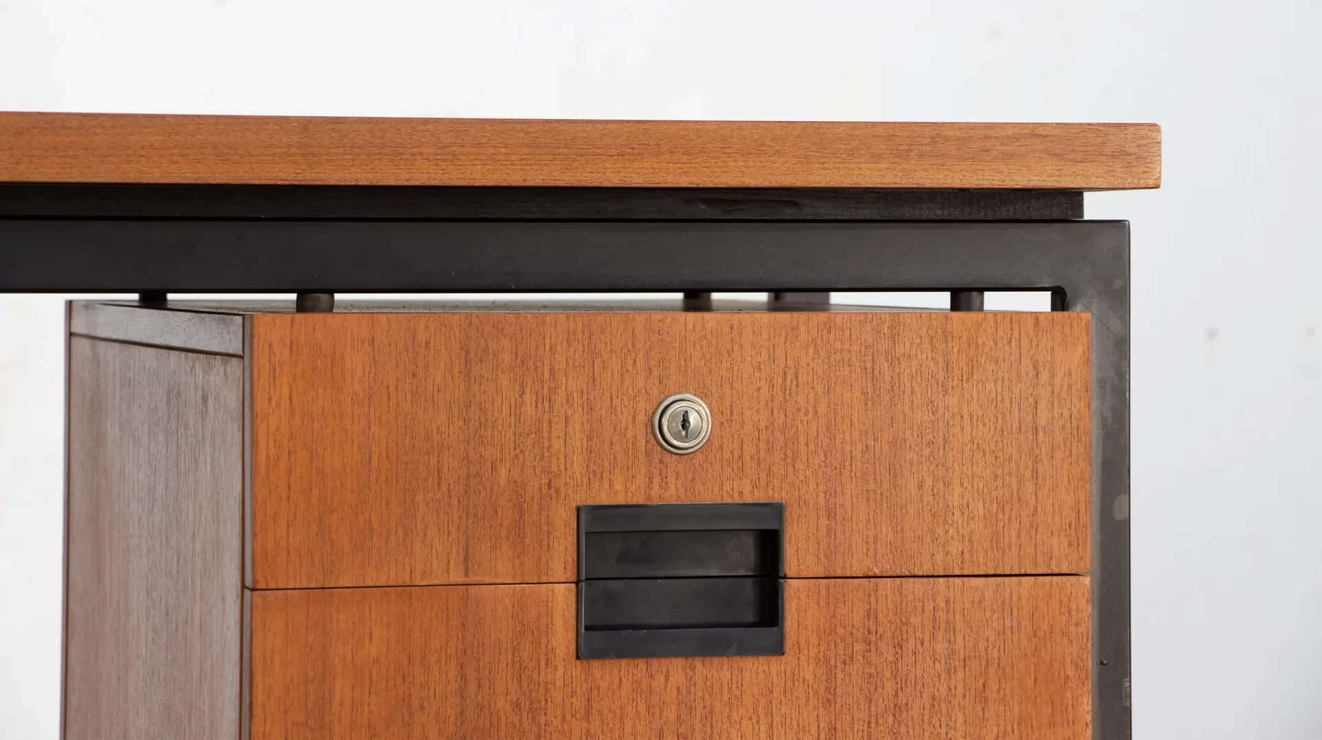 Bureau vintage Pastoe modèle EU01