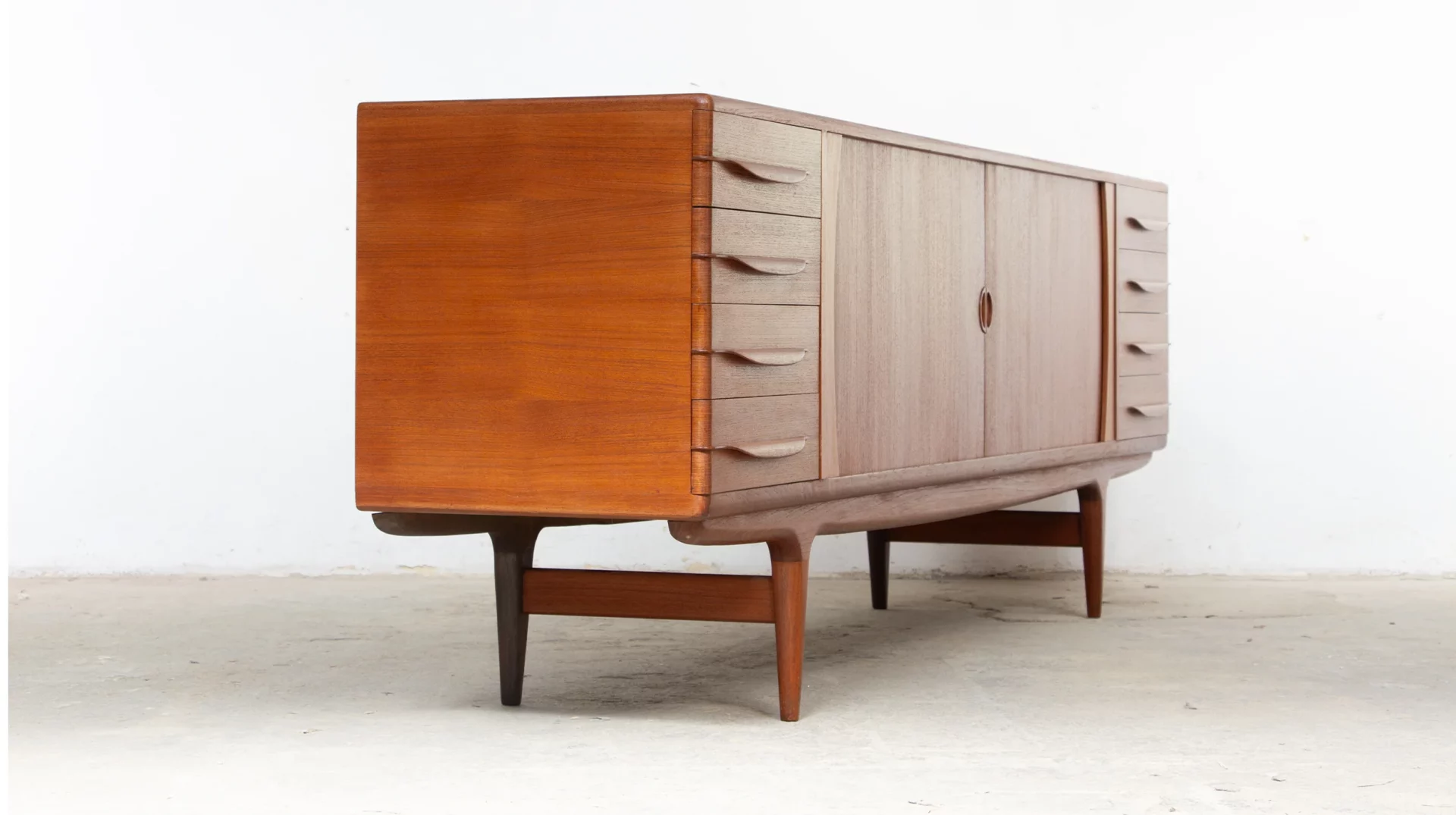 9. Enfilade mid-century danoise vintage, vu côté gauche
