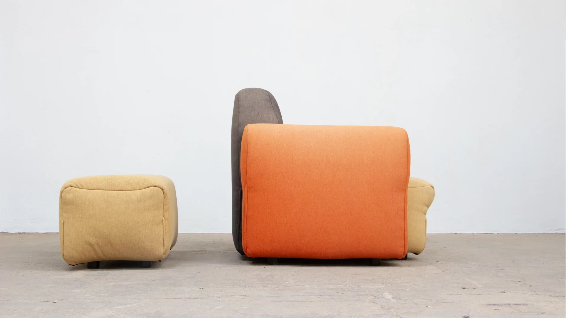 Gaetano Pesce Cannaregio fauteuil et ottoman édition Cassina 1987