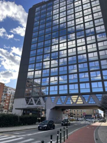 palazzo-tour-immeuble-lancia-turin-italie-modernisme-architecture-beton-nino-rosani-gio-ponti-moderniste-gratte-ciel-torino-olddesign