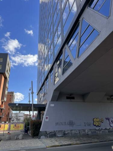 palazzo-tour-immeuble-lancia-turin-italie-modernisme-architecture-beton-nino-rosani-gio-ponti-moderniste-gratte-ciel-torino-olddesign