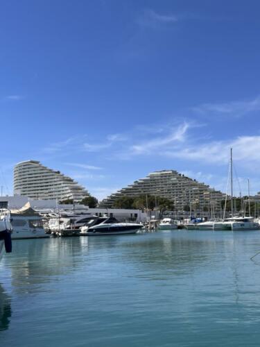 marina-baie-anges-andré-minangoy-architecture-moderniste-villeneuve-loubet