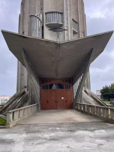 notre-dame-royan-entree-monumentale