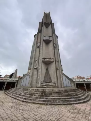 notre-dame-royan-vue-exterieure-ensemble